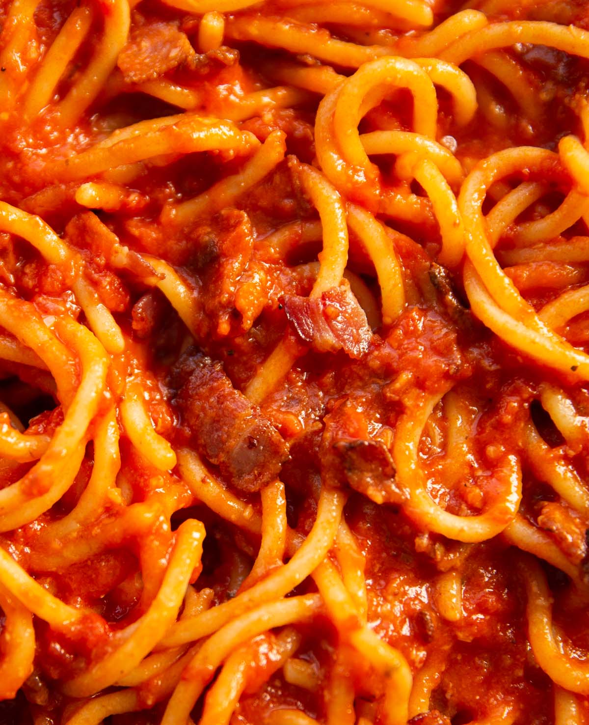 Tomato Bacon Pasta (easy & delicious!)